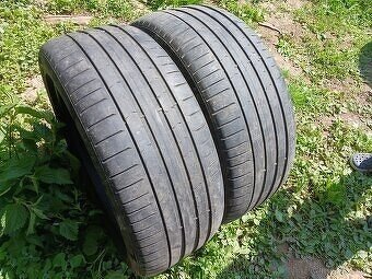 Predam Letné pneu 2ks 245/45r18 - 2