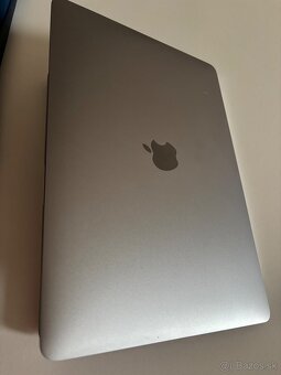 Apple Notebook - 2