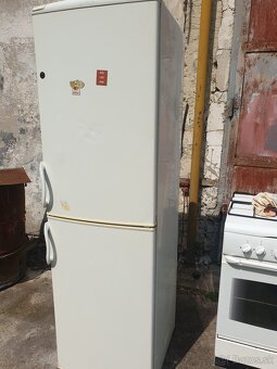 Na Predaj Komb Chladnička - 2
