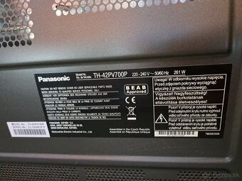 Predám tv zn. Panasonic + tv stolík - 2