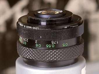 Bokeh Porst Color Reflex 50mm / F1,8 / M42 Japan - 2