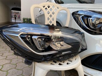 Predám LED svetlo + AMG nárazník Mercedes-Benz CLA - 2