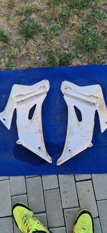 Yamaha YZ250F YZF250 plasty - 2