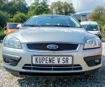Ford Focus 2.0 Ghia - 2