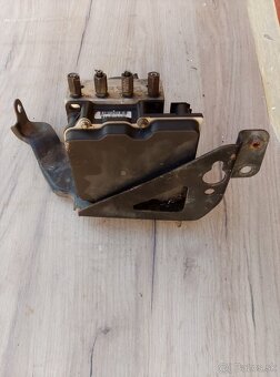 ABS pumpa - 2