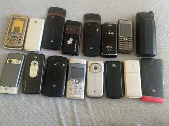 Predám mobily ná náhradné diely - 2