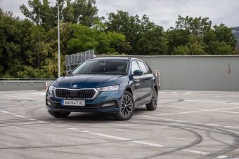 Škoda Octavia 1.5 TSI 53 000km - TOP stav - 2
