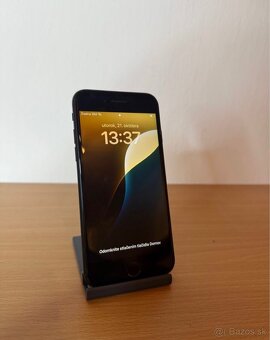 iPhone SE 2020 – 128 GB - 2