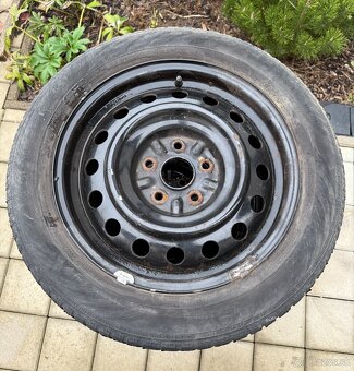 Plechové disky R16 + puklice – Toyota Auris – 5×114,3 - 2