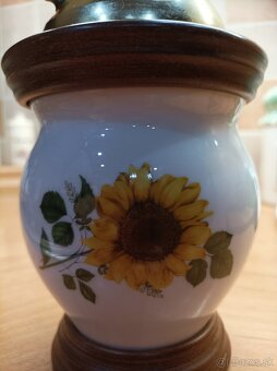 Porcelánový mlynček - 2