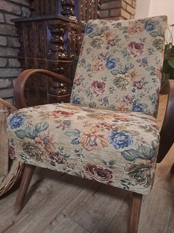 Ponúkam na predaj kreslá - 2