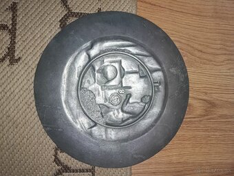 Starý závesný tanier - 2