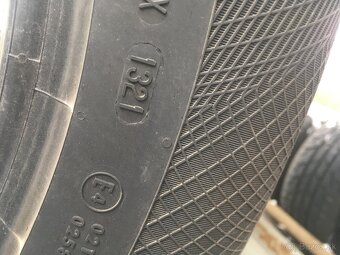 zimne pneumatiky 265/55R19 - 2