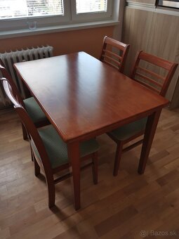 Jedálenský stôl so stoličkami - 2