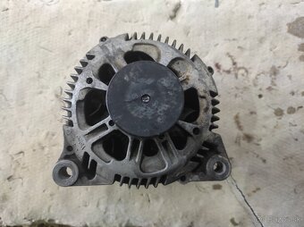 Predám alternátor na 2hdi - 2