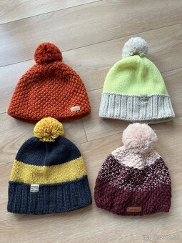 4x CIAPKA DECATHLON - 2