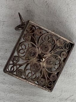 Starozitna strieborna filigrianska brosna - 2