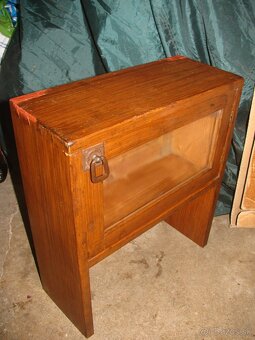 stará skřínka - 2