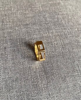 Zlatá náušnica, predám - 2