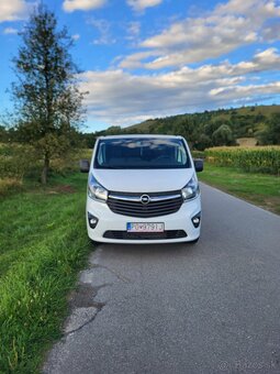 OPEL VIVARO 1,6 BITURBO 92kW 9-miestne - 2