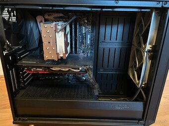 AMD Ryzen 5 3600, MSI GTX 1060 6GB, HyperX 16 GB - 2