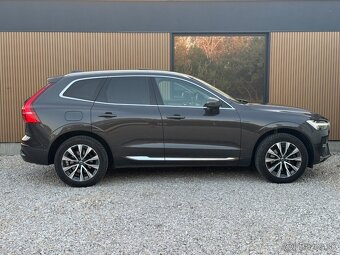 Volvo XC60 B4 mHEV Inscription AWD, Plna vybava - 2