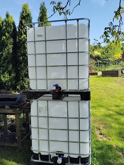 Predám IBC nádrž 1000l - 2