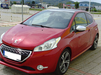 PEUGEOT 208 GTi, r.v. 9/2013, 200 koní, len 20.000 km - 2