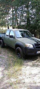 Mazda bt 50 - 2