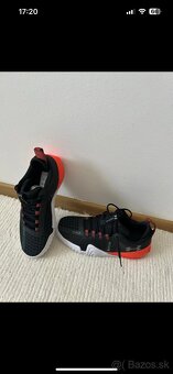 Predám topánky Under Armour TriBase reign 6 - 2