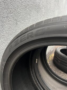 Pirelli r22 315/30 275/35 - 2
