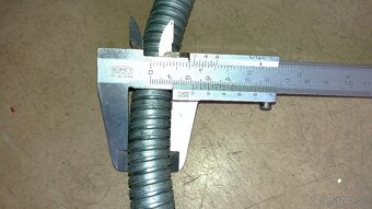 chranička  kovova - 2