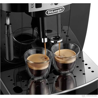 Nový plnoautomat. kávovar DeLonghi Magnifica S ECAM22.115.B - 2