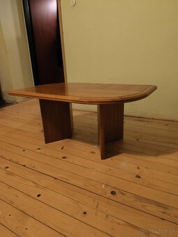 Konferenčný stolík - 2