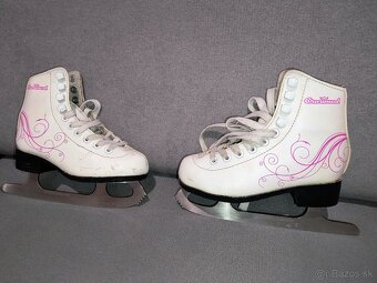 Predám detské korčule veľkosť 28 - 2
