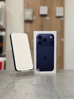 Apple iPhone 17 Pro 256GB Deep Blue - 2