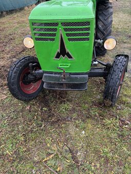 Traktor deutz-fahr 3006 - 2