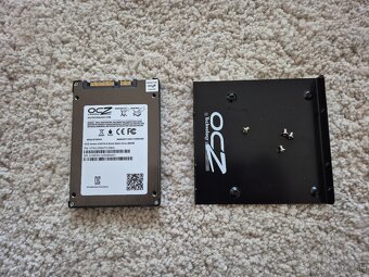 Predám 2,5" SSD disk OCZ Vertex 4 256GB SATA 6Gb/s - 2