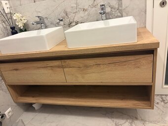 Kúpelňový nábytok - 2