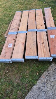 Drevene paletove ohrádky - 2