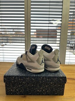 Nike AIR JORDAN 4 MIDNIGHT NAVY - 2