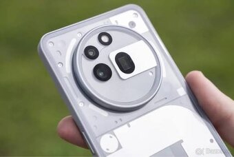 Nothing phone 3a pro - 2