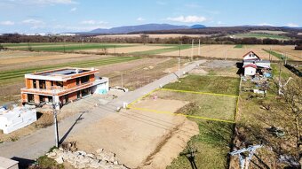 NA PREDAJ STAVEBNÝ POZEMOK 593m2 KOŠICE - KENDICE - 2