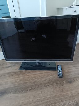 Samsung UE37D5000, uhlopr. 94cm - 2