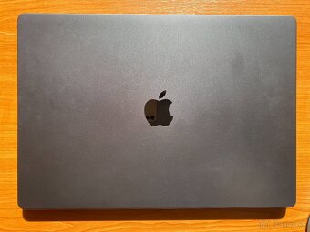 🚀 MacBook Pro 16" (2024)-M4 Max,48 GB RAM, 40 GPU,1 TB SSD - 2