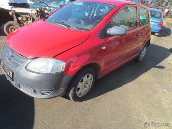 VW FOX R.V. 2006 , 1.2 BENZIN 40 KW diely - 2