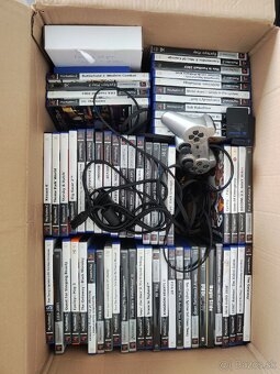 Ps2 s kopou hier a príslušenstvom - 2