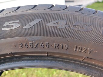 245/45 r19 letne pneumatiky pirelli - 2