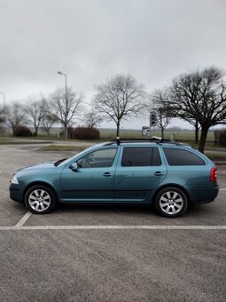 Škoda Octavia benzin+log - 2
