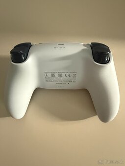 PlayStation 5 DualSense Wireless Controller – White - 2